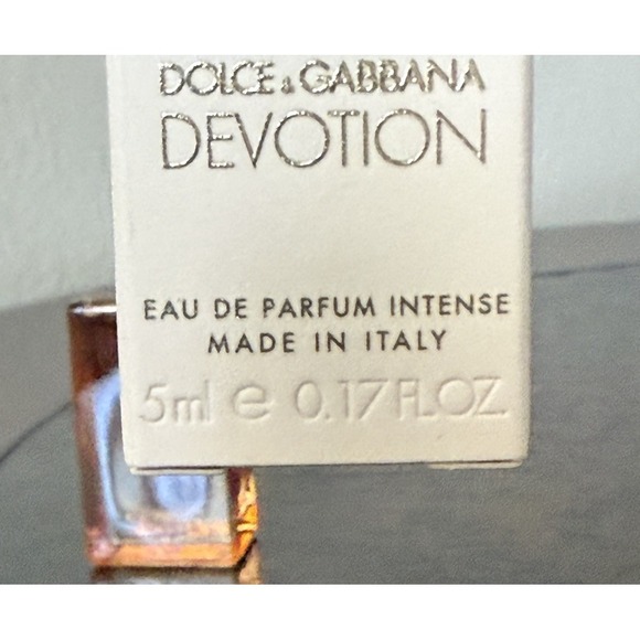 DOLCE & GABBANA Devotion Eau De Parfum Intense EDP Mini 5ml / 0.17oz Travel NEW! - Picture 3 of 3